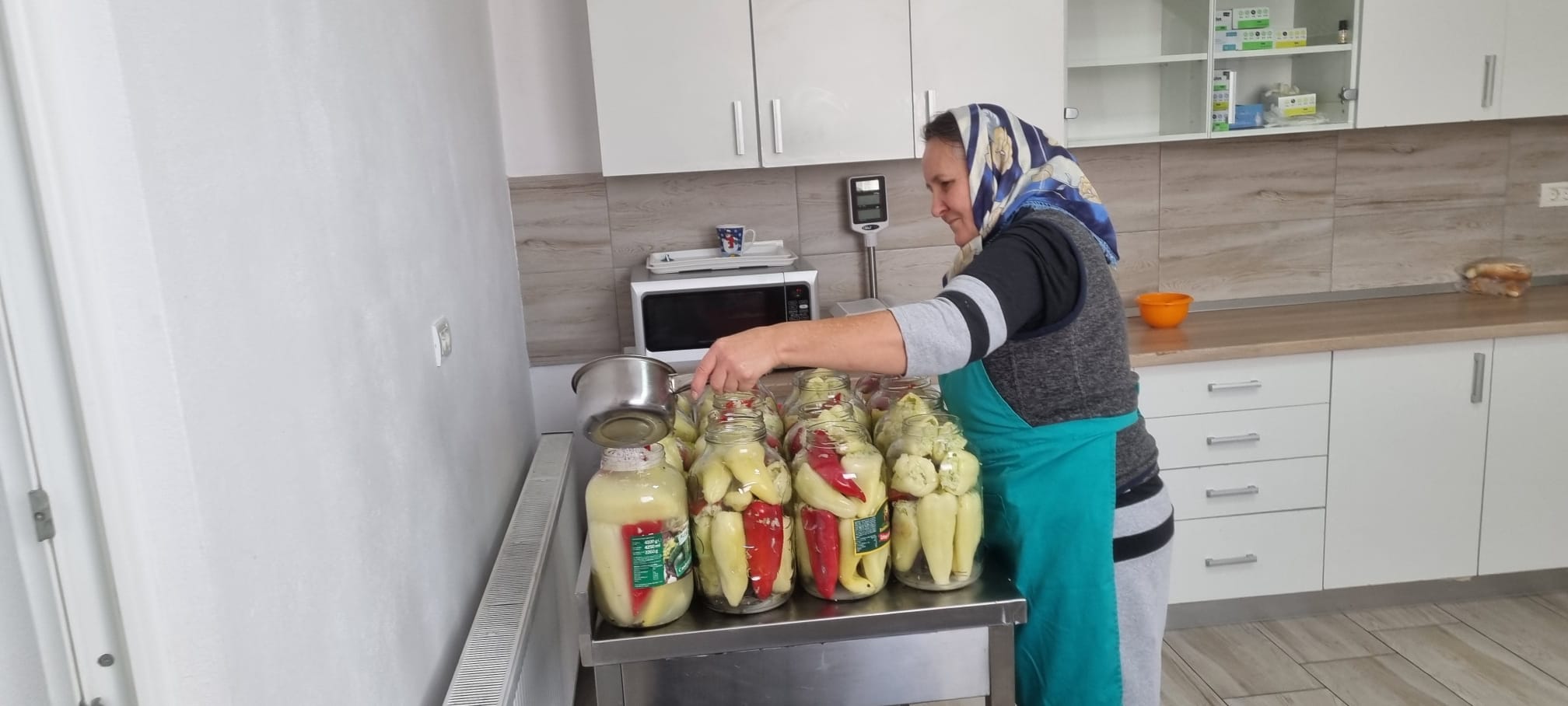 Ajutorare — Lucru în echipă